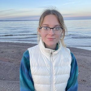 Meet your Posher, Lilley